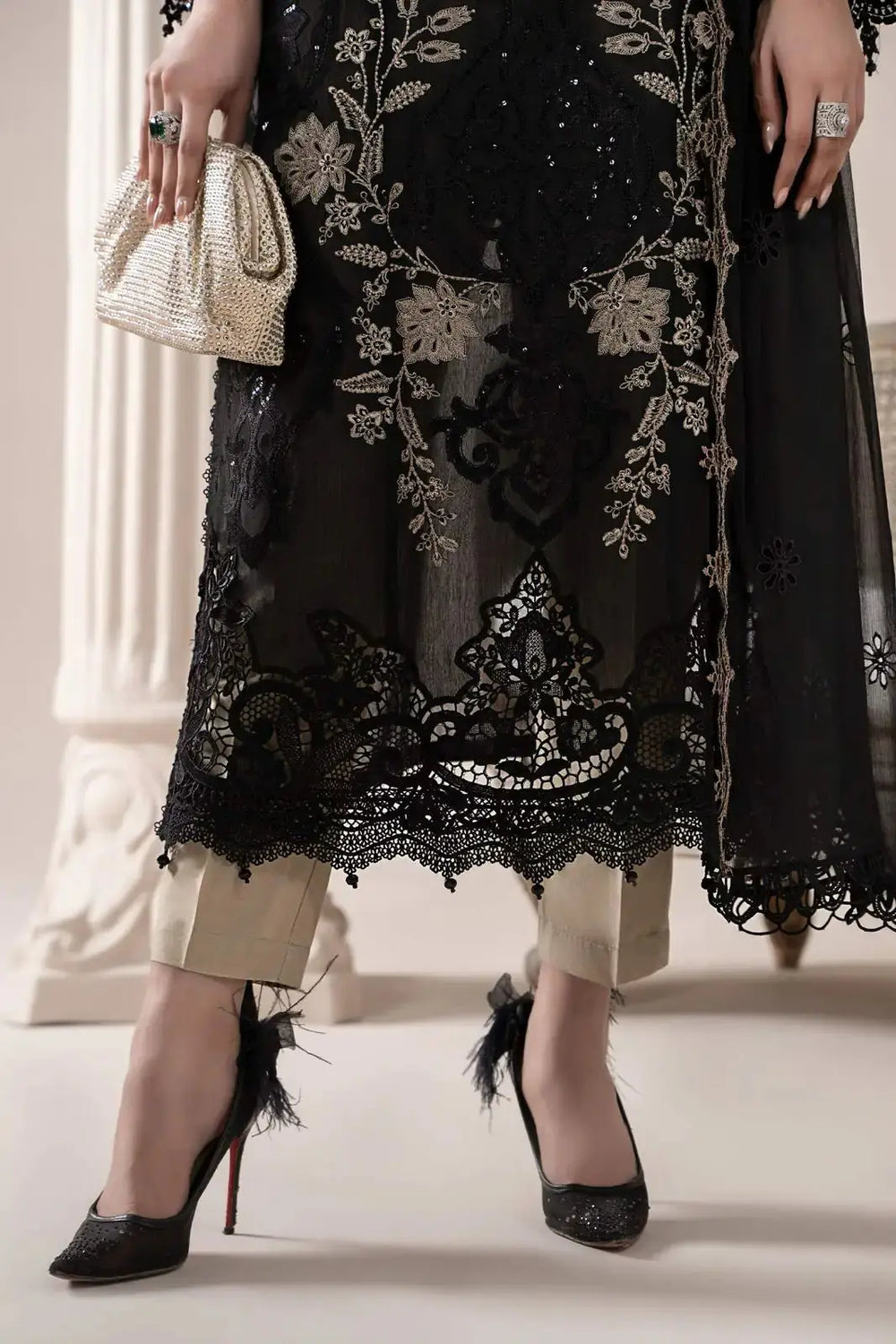 Embroidered Paper Cotton Suit 8495