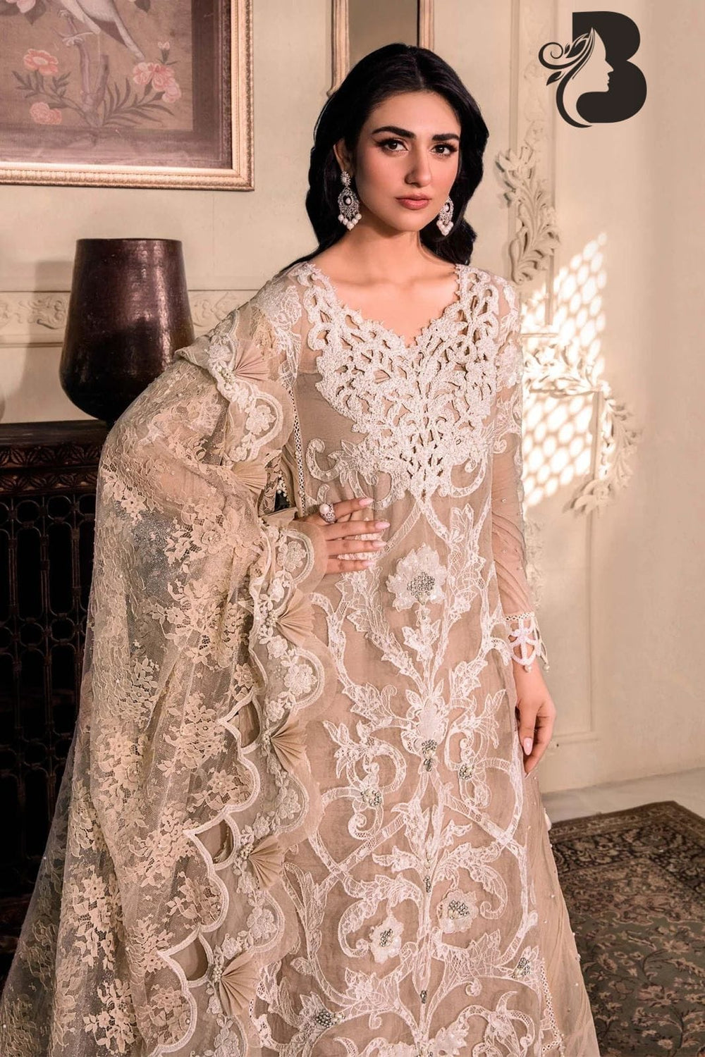 Elegant Organza Embroidered Suit 8536