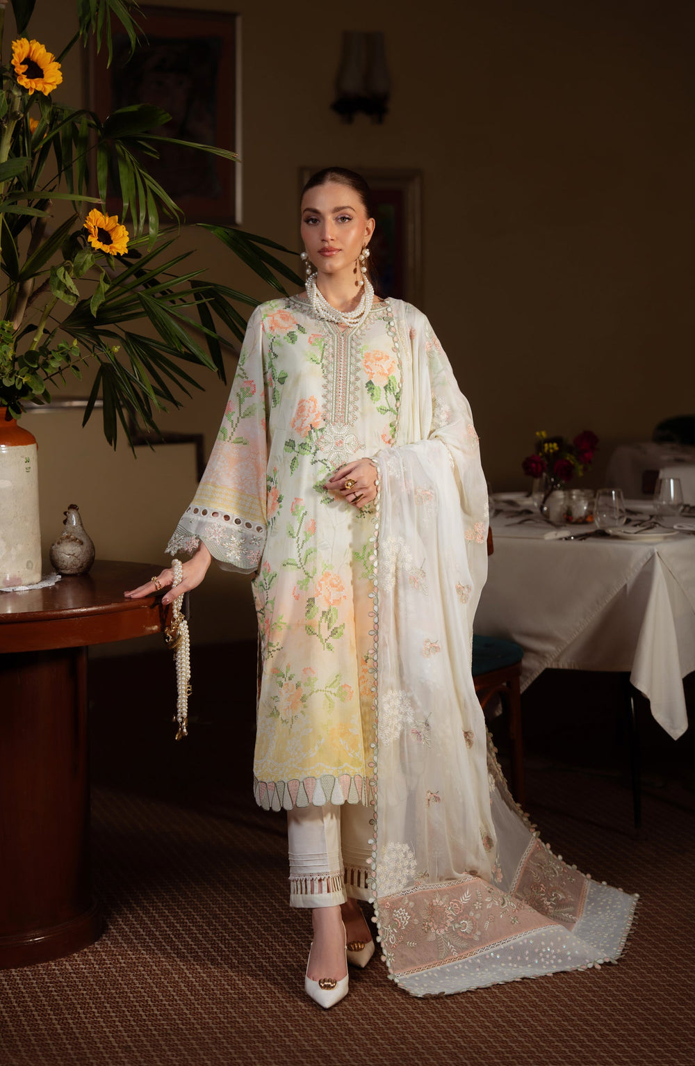 Printed Lawn Suit 8575