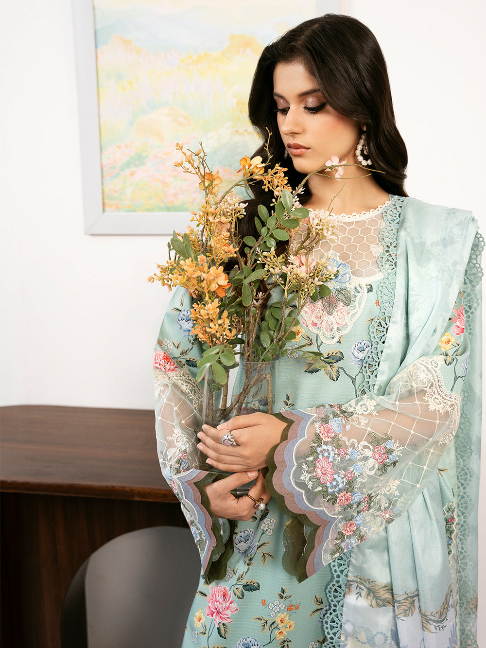 Zari Effect Lawn 8600