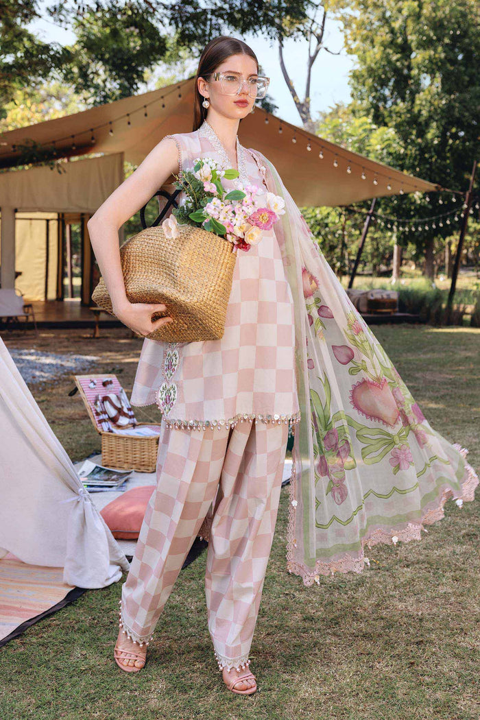 MB Lawn Embroidery 8547