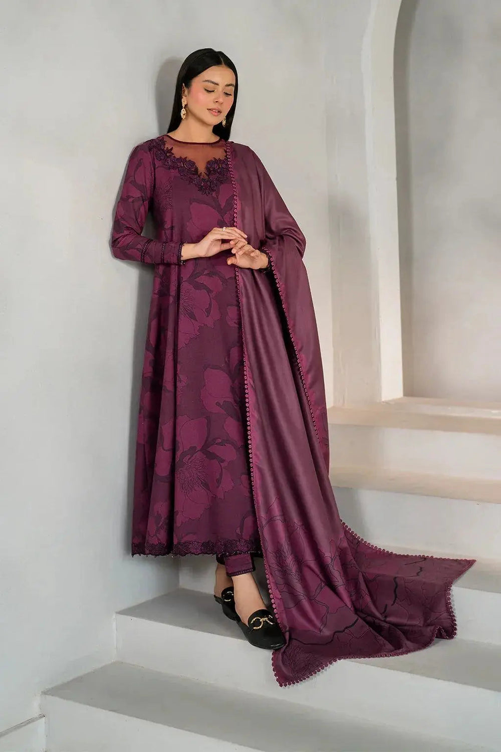 Embroidery lawn Suit 8530