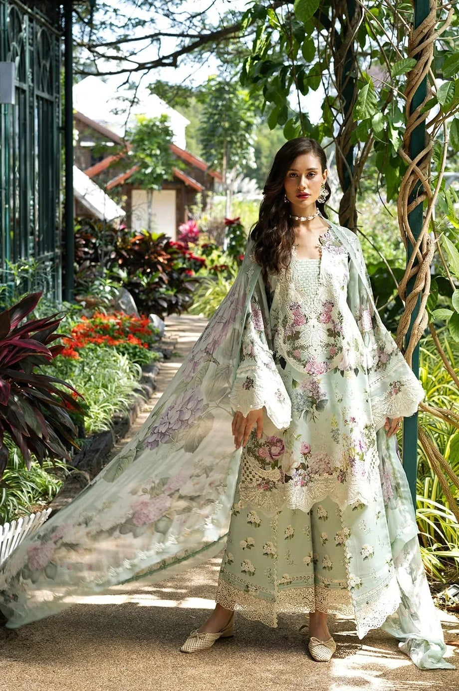 Printed LAWN Suit 8557